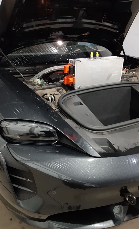 Распространенные неисправности Porsche Taycan. 1.